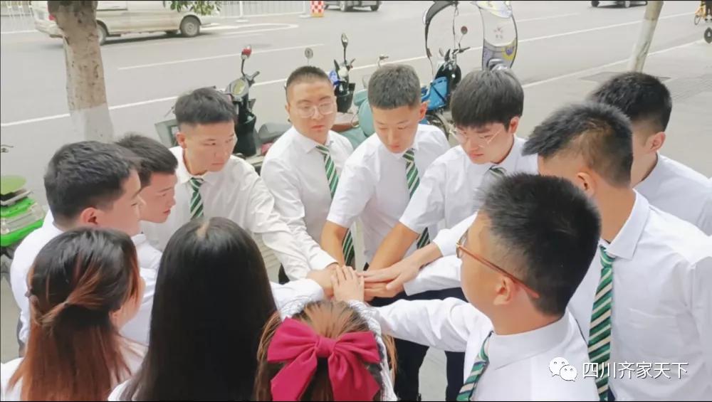 蝉联优秀销售,蝉联销冠