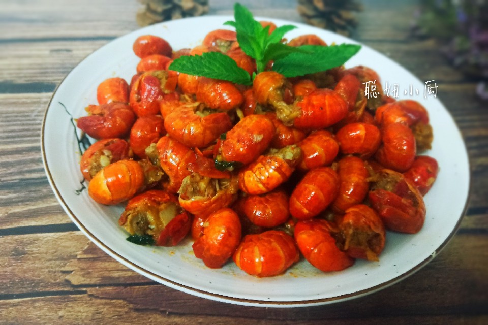 火锅料炒虾尾不用啤酒怎么做,新密炒虾尾正宗做法和配比