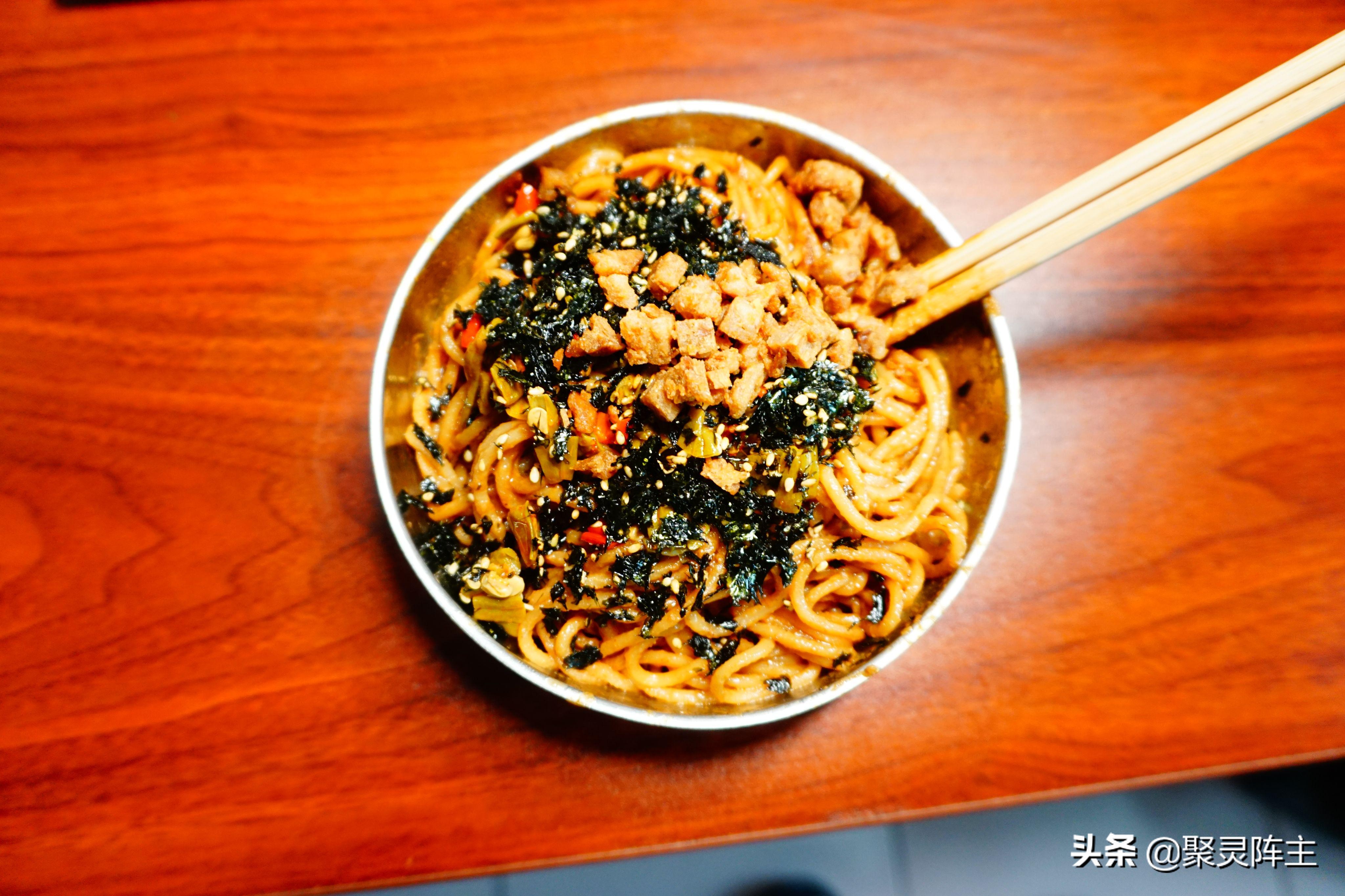 谁才是值得无限回购的YYDS？实测7品牌15款常温速食告诉你答案