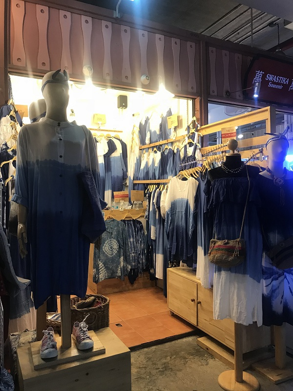 曼谷购物必买零食,曼谷购物特产哪里买便宜