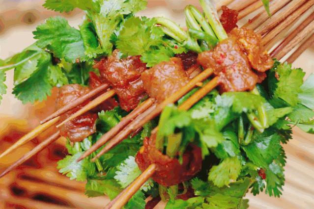 深圳小吃串串香加盟,麻辣串串香摆摊加盟