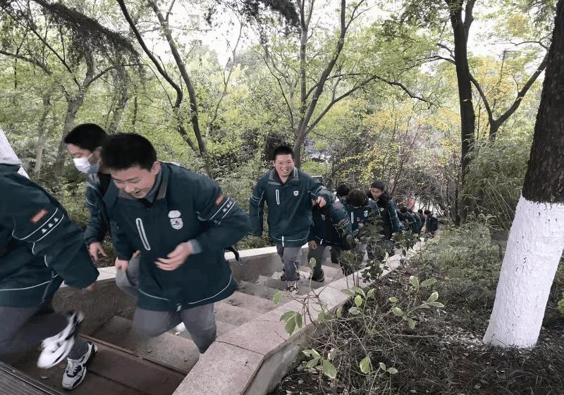 三位校长,三名校长