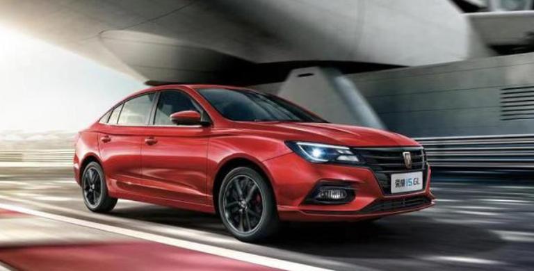 6.89万起，提供9款车型，新款荣威i5竞争力如何？