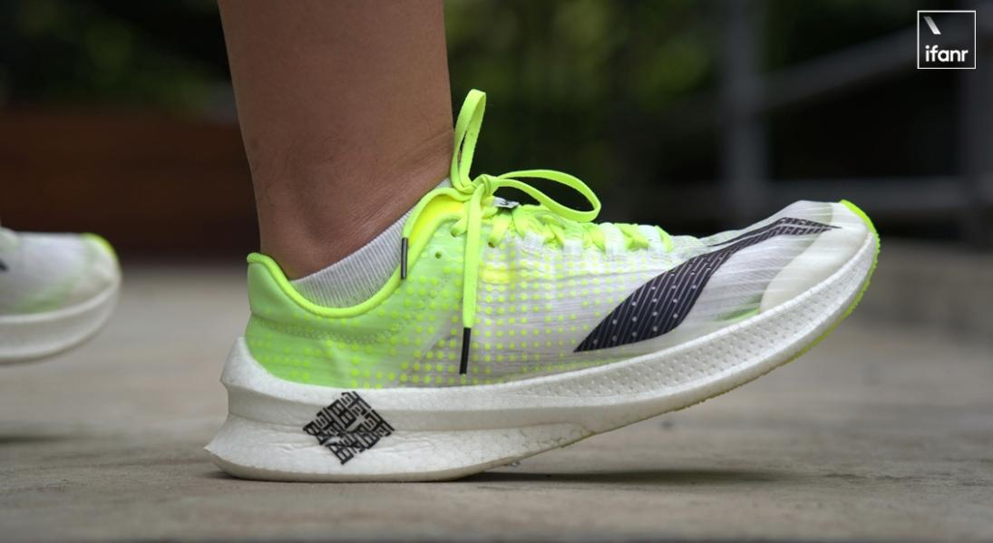 李宁运动鞋在国产排第几,国货运动鞋销量暴涨