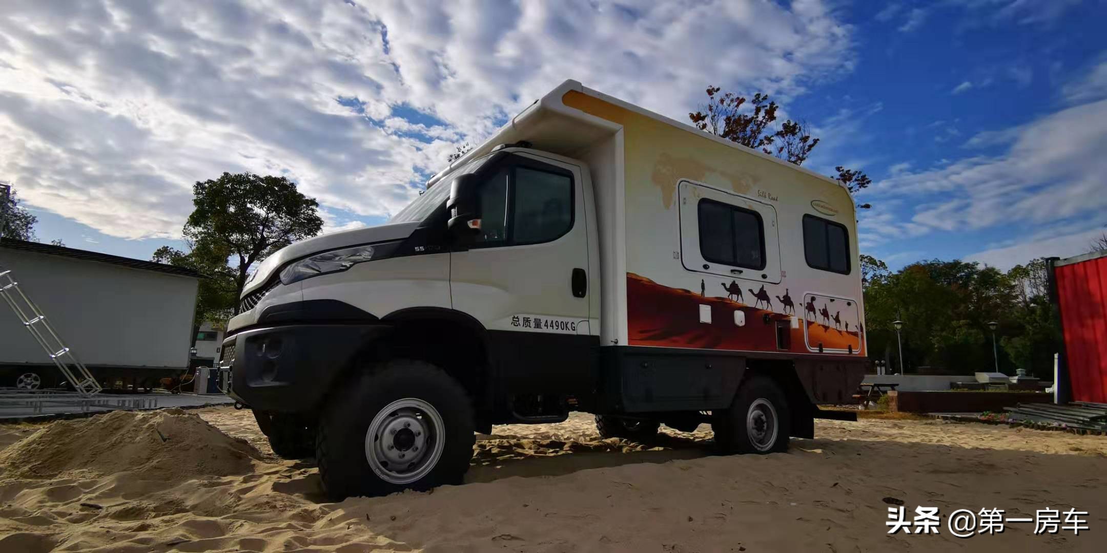 买房车配件？去找改装厂啊！天天奔着便宜找，十有八九要遇坑