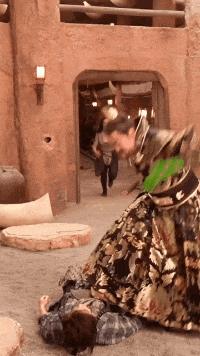 搞笑gif妹子的内心是崩溃的,搞笑gif妹子原来是个逗比