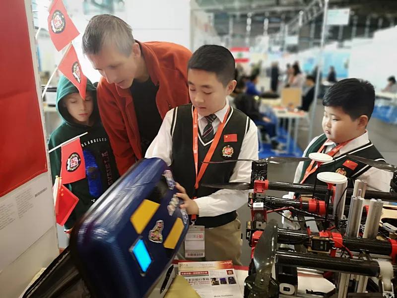 我身边的好学校,我身边的好学校纪录片