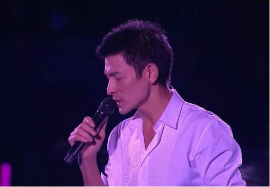 华仔爱你一万年翻唱,华仔爱你一万年