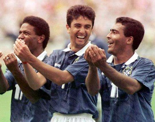 世界足坛公认的五大球王,世界足坛十大巨星2020