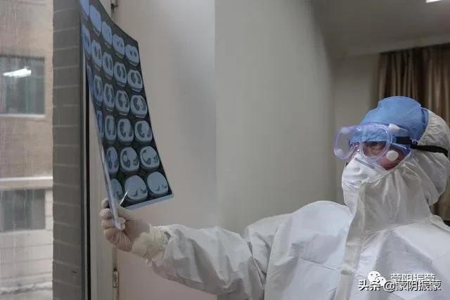 送给停课在家的高三学子：高三二轮作文训练题目及其范文