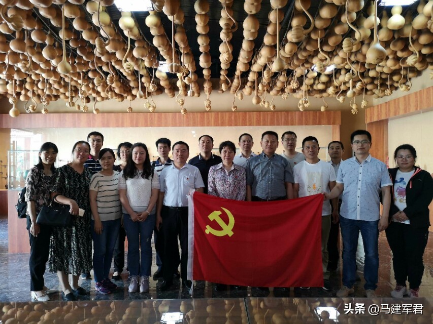 小葫芦，大梦想——葫芦王马友谊