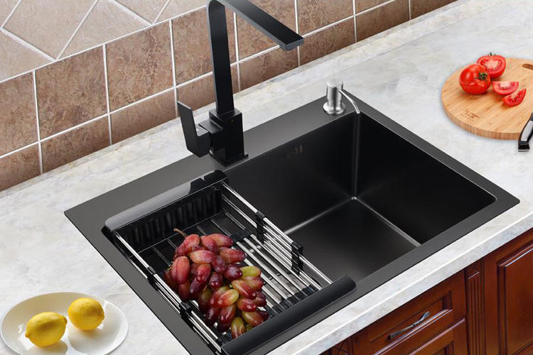 橱柜水槽下异味严重怎么去除,清洗厨房水槽下水道异味