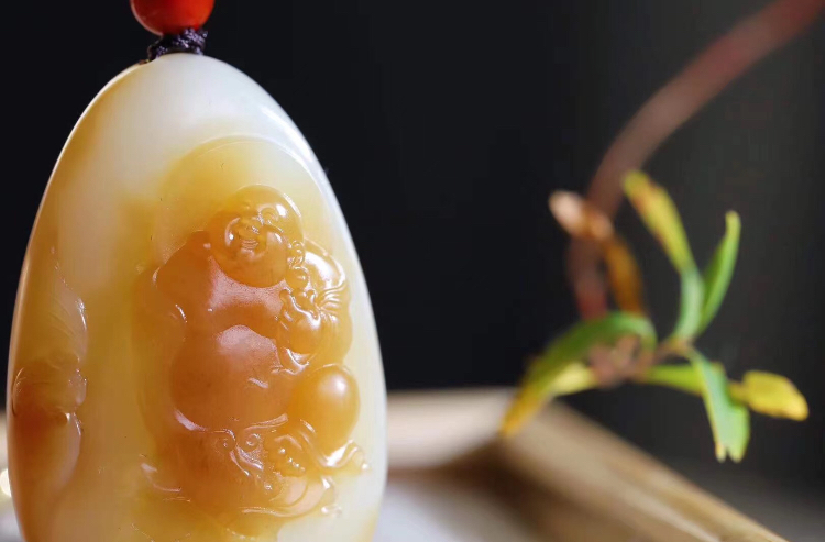 和田玉且末县有收藏价值吗,和田且末糖白玉价格