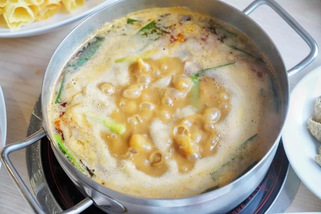 贵阳豆米火锅野菜馆,贵阳豆米火锅制作方法