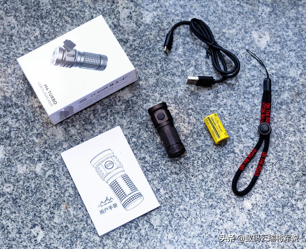m4强光手电筒,迷你超亮强光手电筒