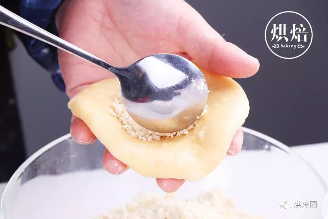 非物质文化遗产传承美食乳山喜饼,暄软细腻的海阳喜饼怎么做