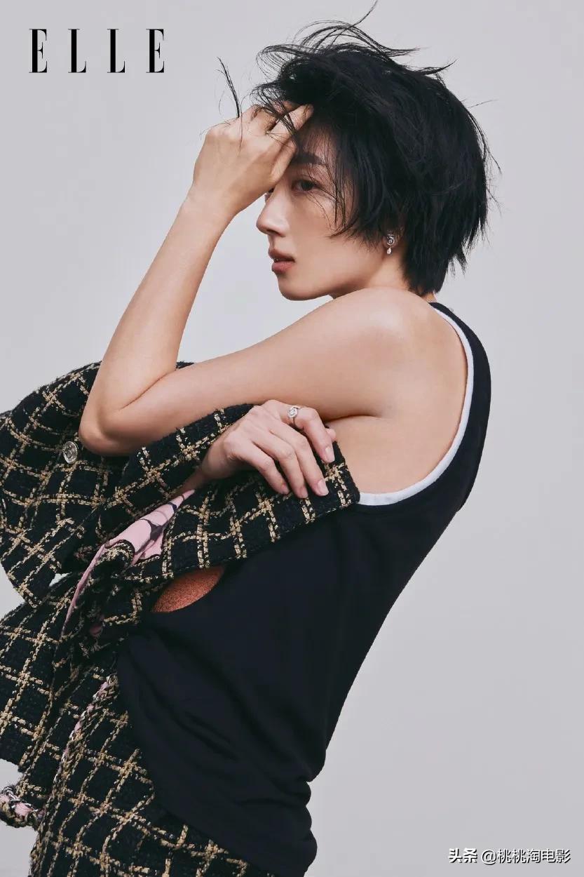 台湾明星桂纶镁时尚写真图片,桂纶镁慵懒生活照