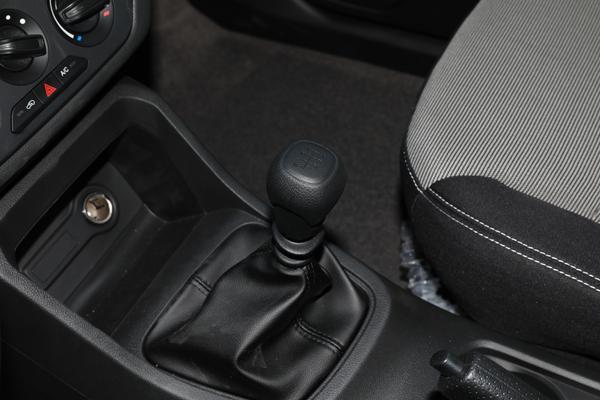 推荐五菱宏光1.5LS标准型,告别面包车