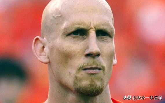 岁月你别催天下足球文案,足球的经典时刻