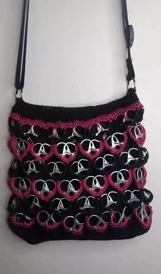 易拉罐拉环包包大全,易拉罐拉手编织的包包和隔热垫