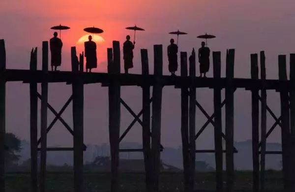 世界上最长柚木桥在哪里,世界上唯一一座柚木桥