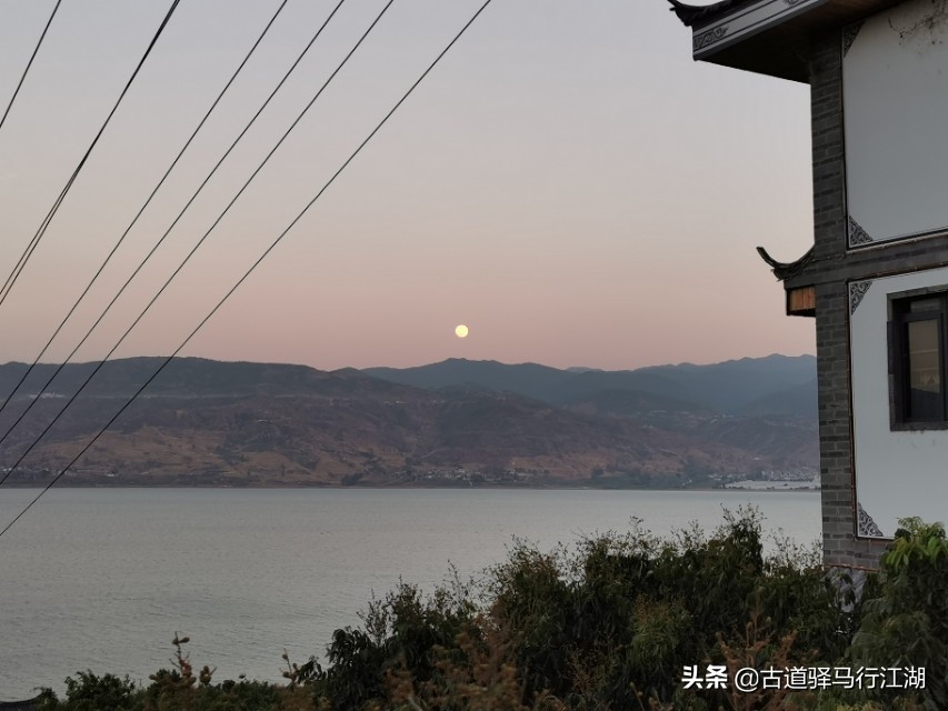 成也螺旋藻,败也螺旋藻~这个中国唯一的湖泊,未来该何去何从?