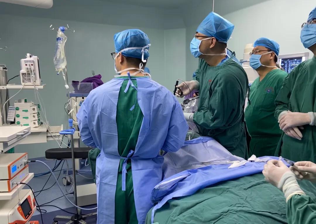 渭南治腰间盘突出哪家最好,脊柱神经外科手术