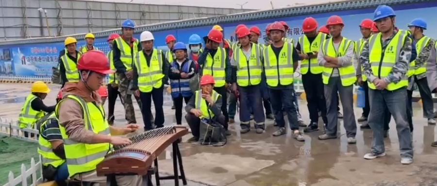 创作不虚，带货拿手，才艺人是新“财富密码”？｜才艺人①