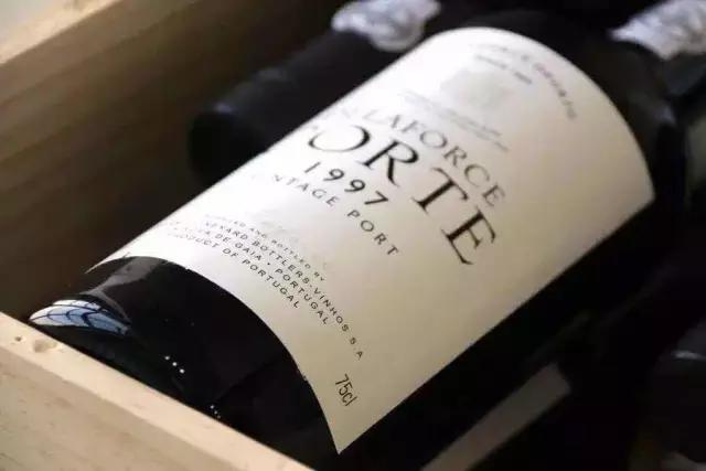 白兰地和威士忌的区别年份,白兰地和威士忌年份