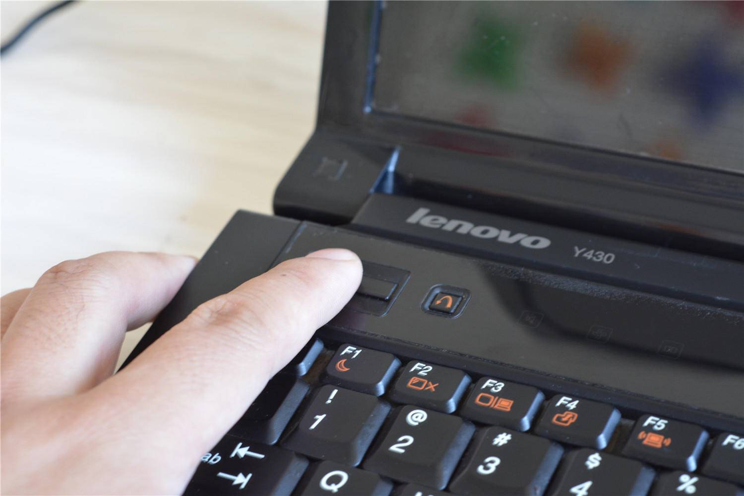 老笔记本联想y530升级硬件,老款联想笔记本电脑硬件升级