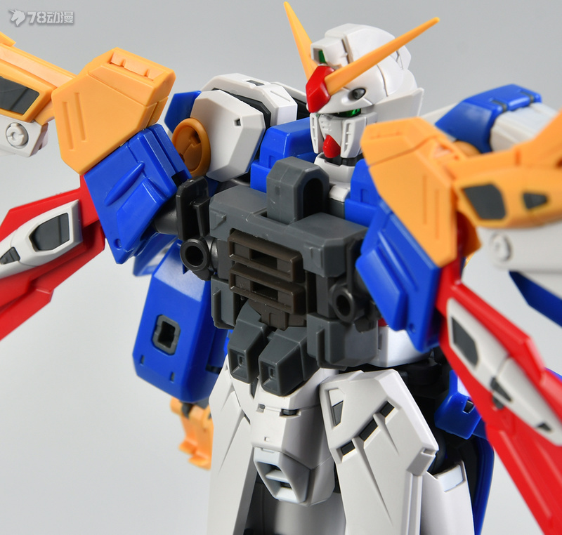 万代高达rgrx78-2,万代rg飞翼零式高达