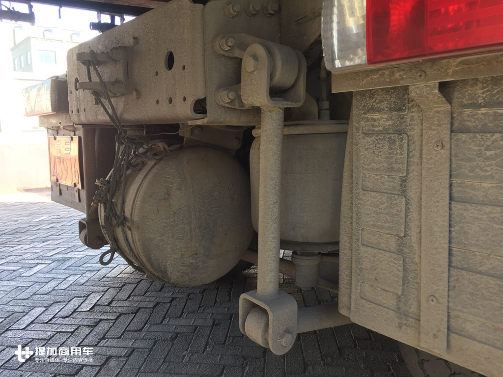 二手进口依维柯牵引车,二手依维柯牵引车