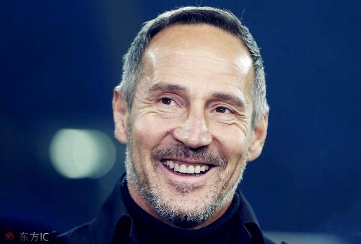 重创拜仁只是起点，重生的雄鹰值得期待