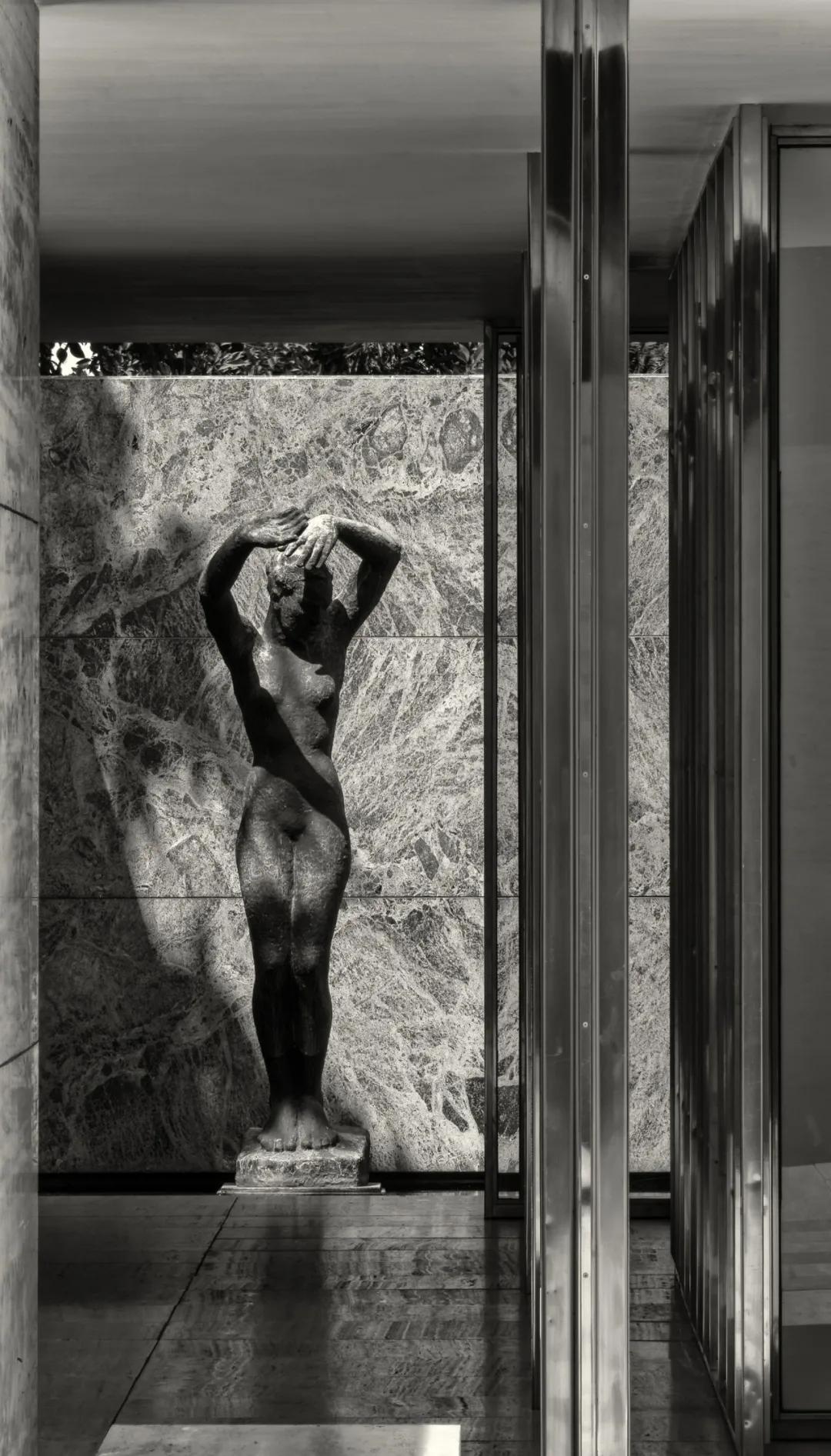 高于生活的封面资产，LightArt空间定义滨融美学