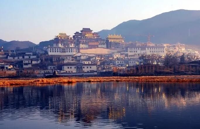 云南最美的旅游景点排名,大美云南11个县域旅游地