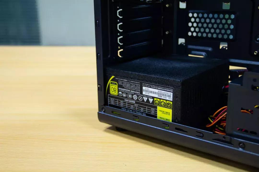 小白第一次装机开箱,新手小白第一次装机