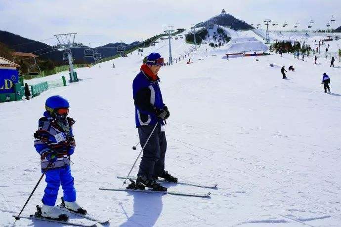 带娃出门小妙招,带娃出门时你有什么安全小妙招