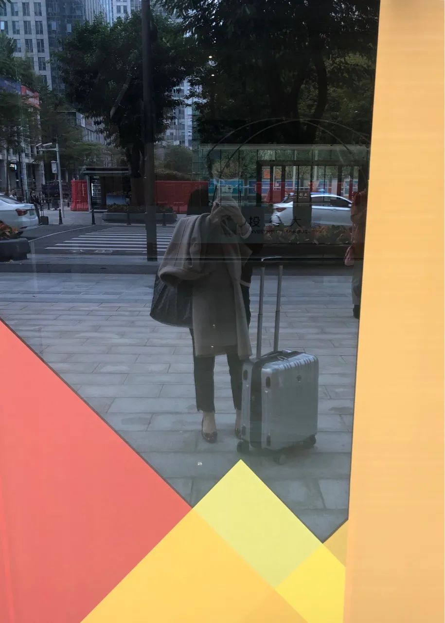 恒生银行小姐姐,恒生珠宝小姐姐日常生活