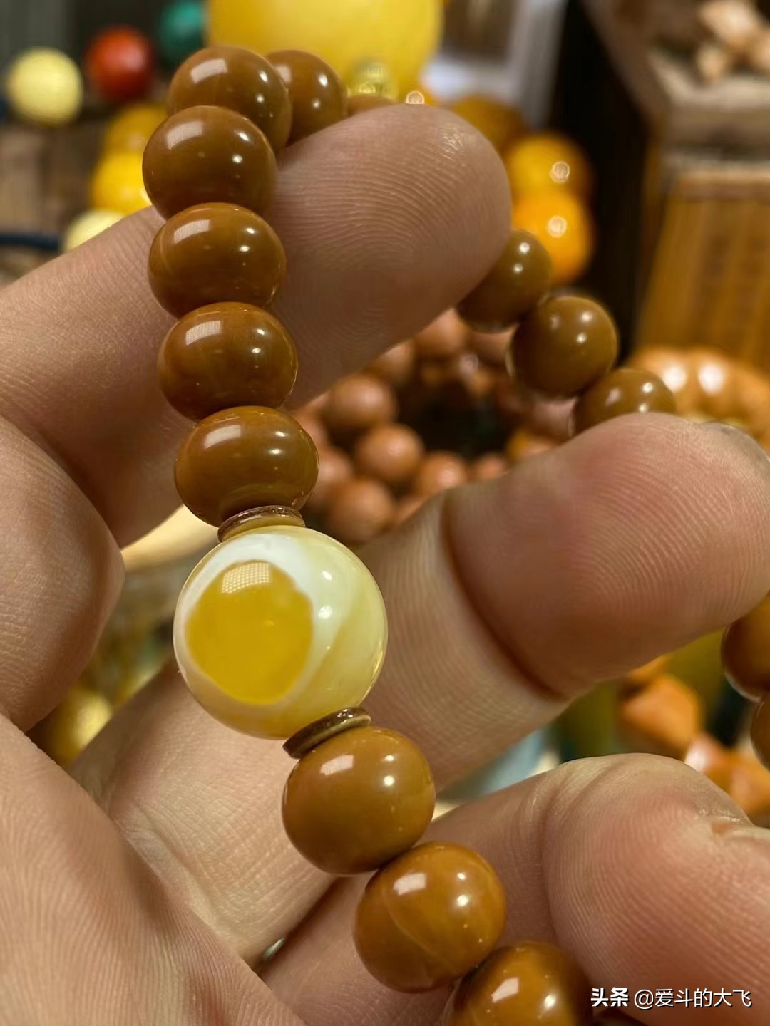 文玩手串单珠推荐,文玩算盘珠单圈手串搭配