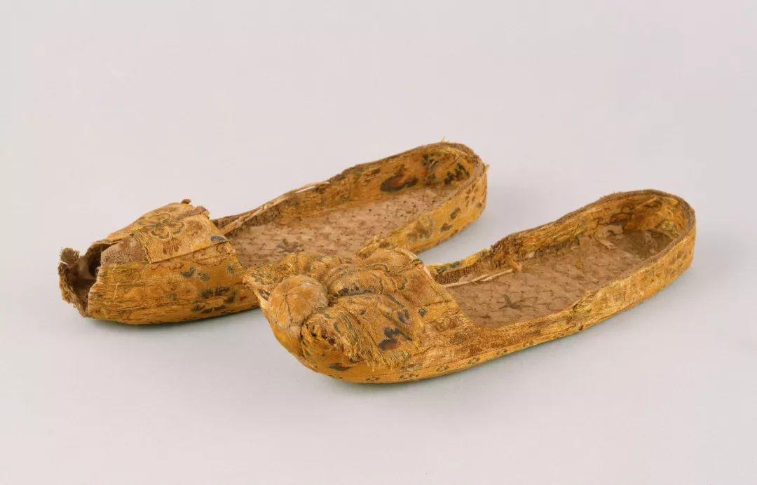 正仓院都是盛唐*物文**？事实是，95%是日本制