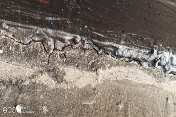 天沟漏水补漏最佳防水涂料,天沟外墙出水管漏水维修