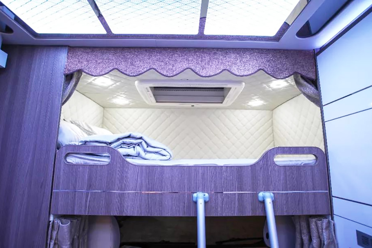 20万左右轻卡房车和c型房车,房车推荐15万到20万c型新能源房车