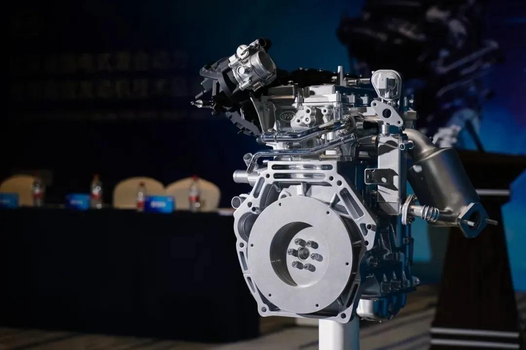 比亚迪秦plusdm-i120续航测试,秦plusdm-i满油满电能跑多少公里