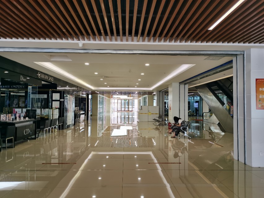 兰州中心商场有什么运动品牌,兰州运动商场