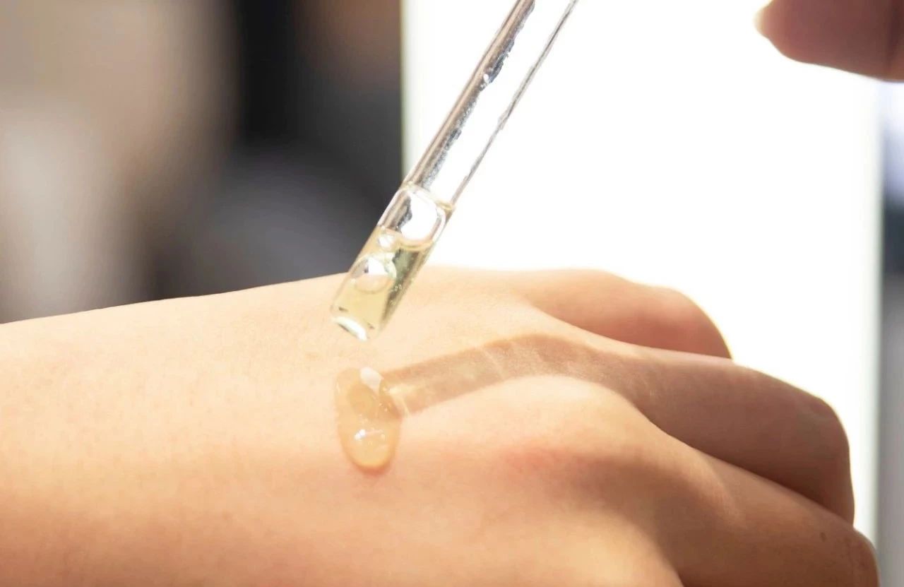 修丽可日夜抗氧礼遇,圣诞礼遇季豪礼享不停