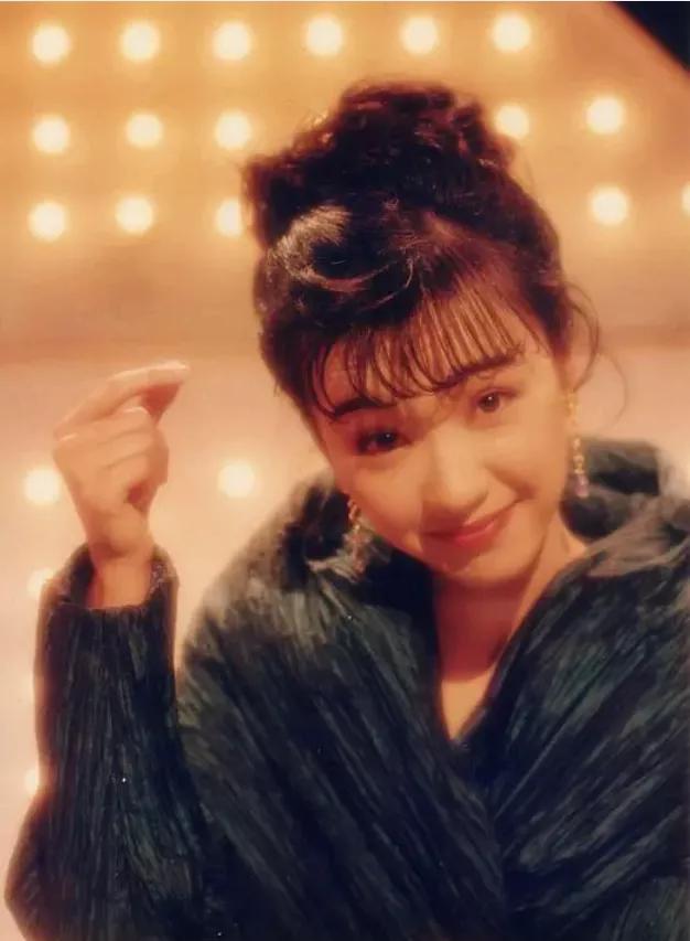 永远的公主陈慧娴完整版,陈慧娴香港公主养成记