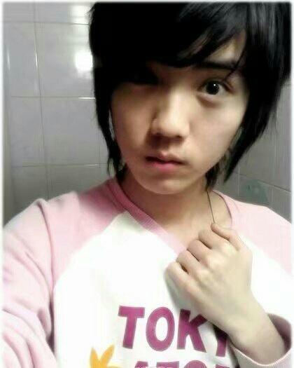 鹿晗、吴亦凡早年杀马特造型是学东方神起的?打开方式不对吧