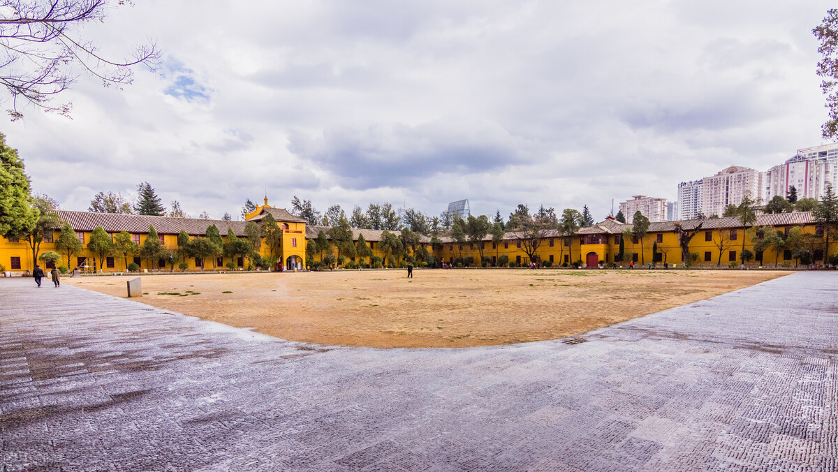 大专应届毕业生可以报直招士官吗,大学应届毕业生可以报直招士官吗