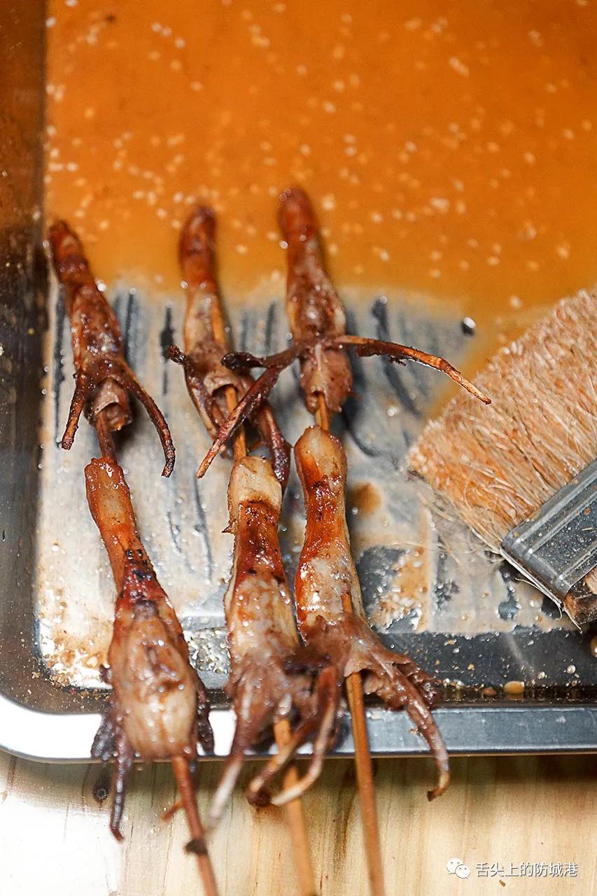 老板娘,生牛五成熟,果酱刷多一点