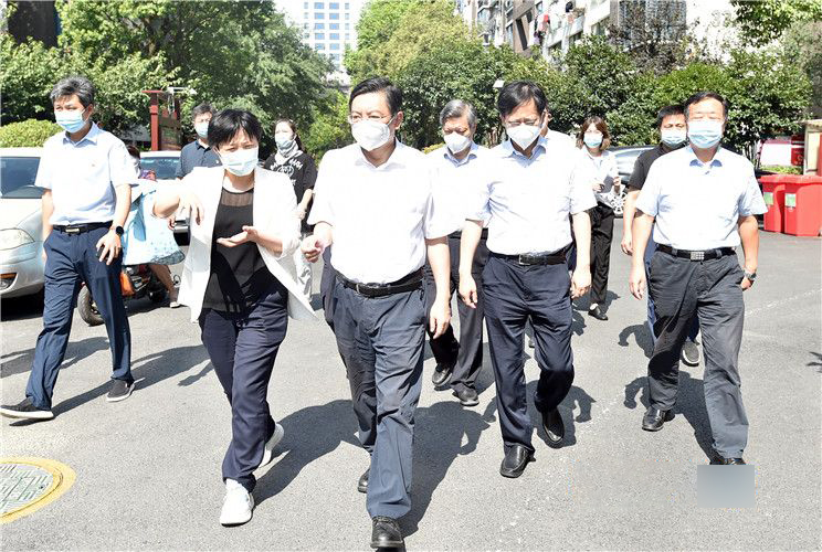 閫氬窞杩愭渤瑙傚療,杩愭渤瑙傚療